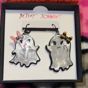 BNIB Halloween Betsey Johnson  Ghost Earrings